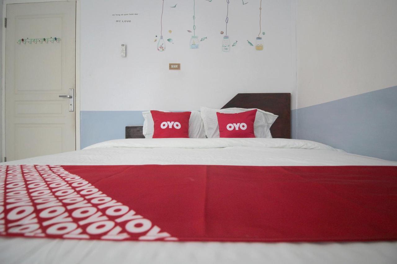 Oyo 1448 Kartini Residence Syariah Bandar Lampung Exteriör bild