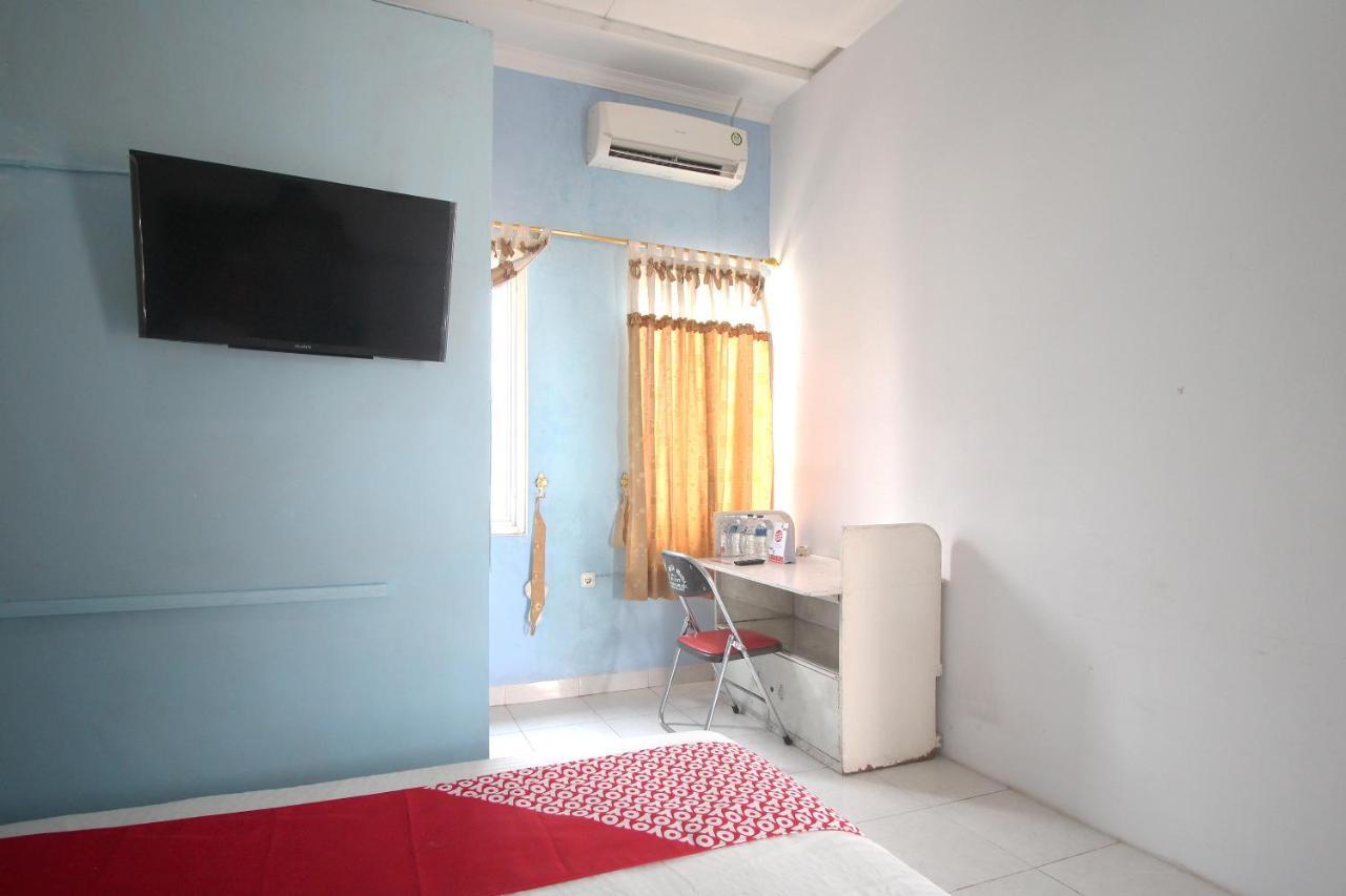 Oyo 1448 Kartini Residence Syariah Bandar Lampung Exteriör bild