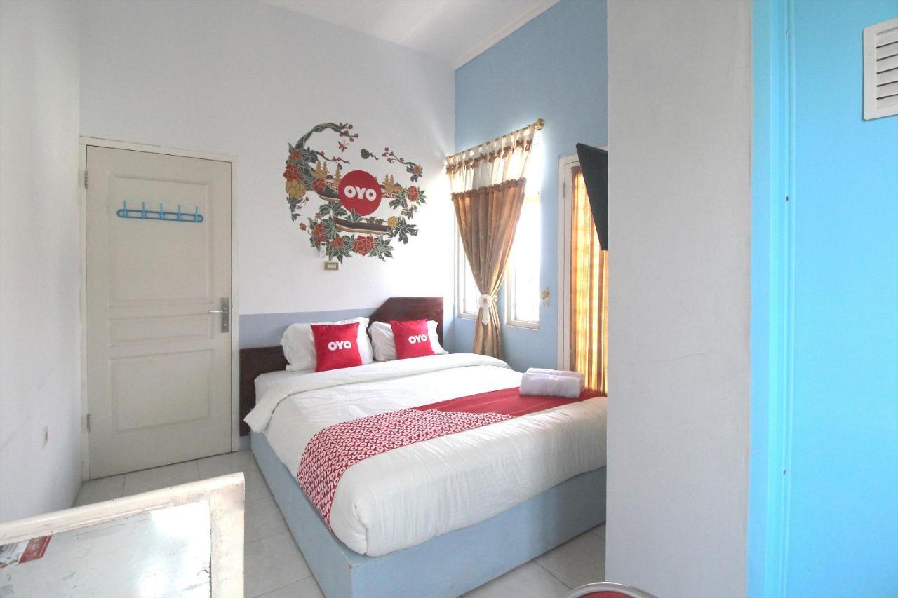 Oyo 1448 Kartini Residence Syariah Bandar Lampung Exteriör bild